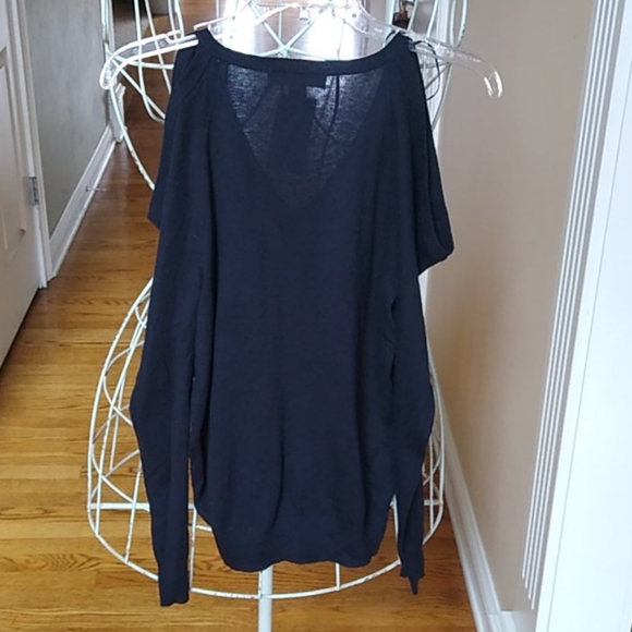 Michael Kors Cold Shoulder Sweater - Picture 3 of 11